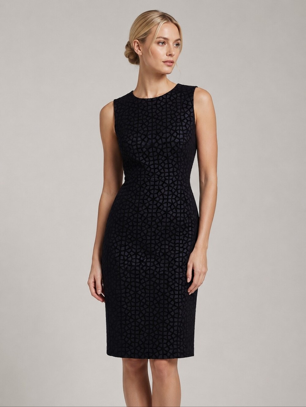 Calvin Klein Geometric Sheath Dress Size 8 Black Sleeveless Midi EUC